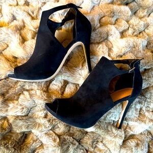 Madden Girl Rooney size 9